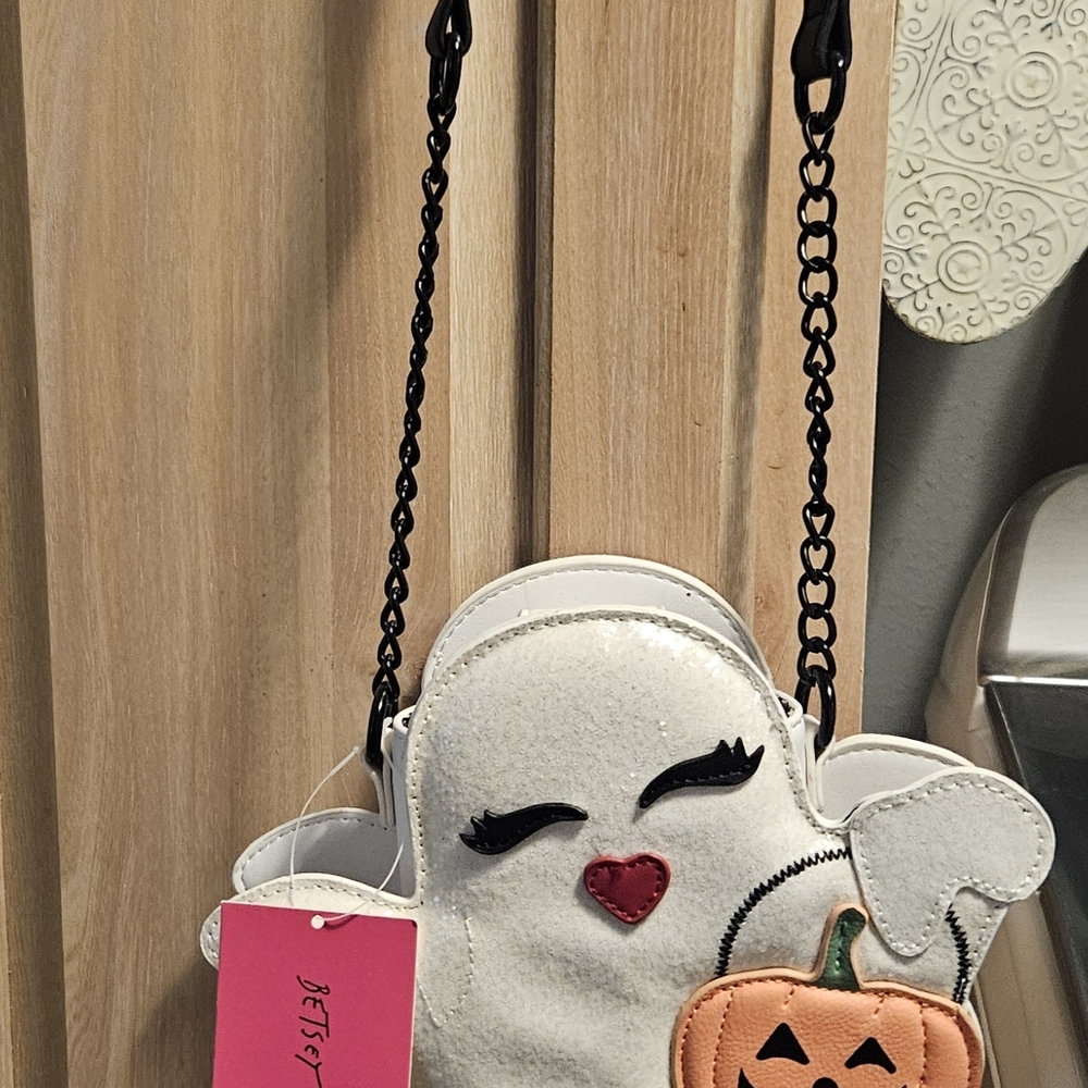 Betsey Johnson Ghost Bag with Pumpkin Charm - Picture 2 of 5